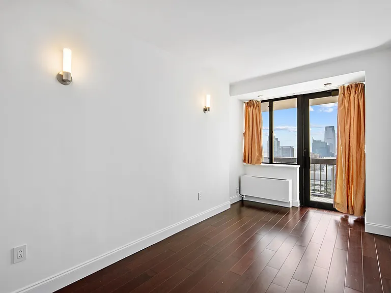 45 River Dr S #3205 — Photo 17