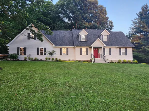 115 G V Hale Ave, Russell Springs, KY 42642