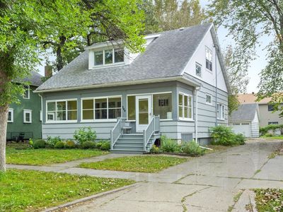 344 9th Ave S, Fargo, ND, 58103