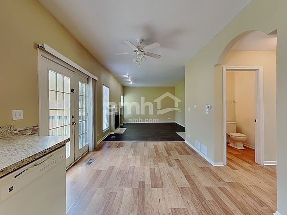 4th image of 5 Hollyhock Ct