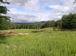 3 Pinnacle Hill Rd, New Hampton, NH 03256