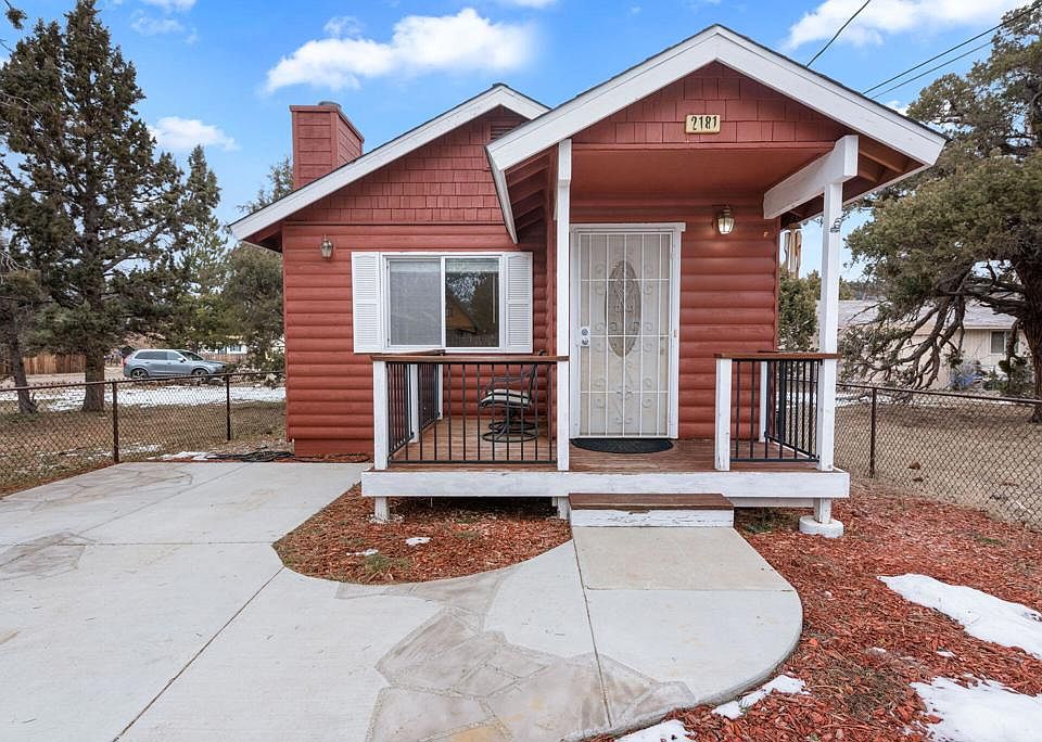 1st image of 2181 3rd Ln