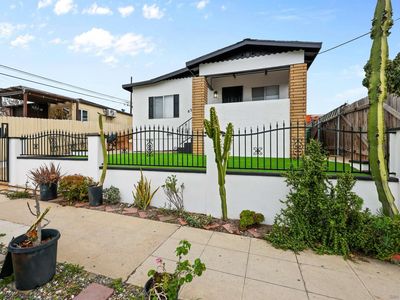 831 S 38th St, San Diego, CA, 92113