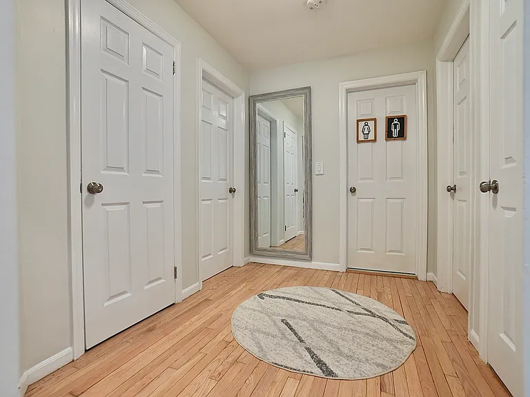 635 N 9th St #1 — Photo 16