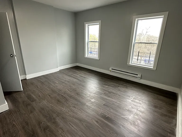 62 Yonkers Ave #B — Photo 8