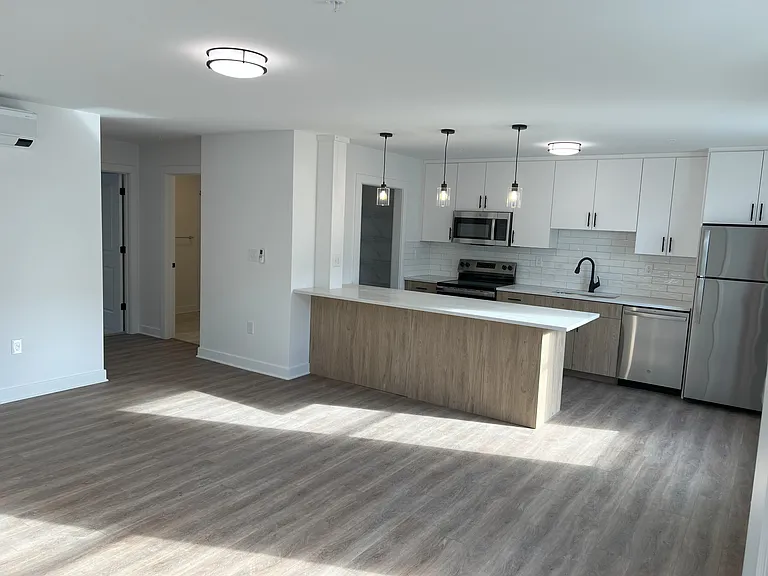 50 Clifford Rd #3-6 — Photo 2