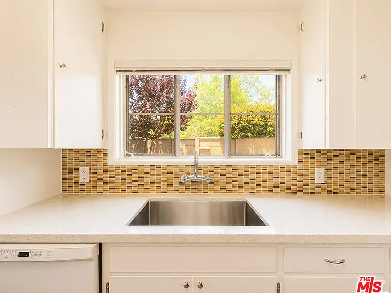 5366 Village Grn — Photo 19