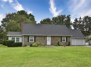 105 Hill Ter, Henrietta, NY 14467