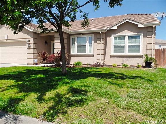 2nd image of 935 Opal Ct