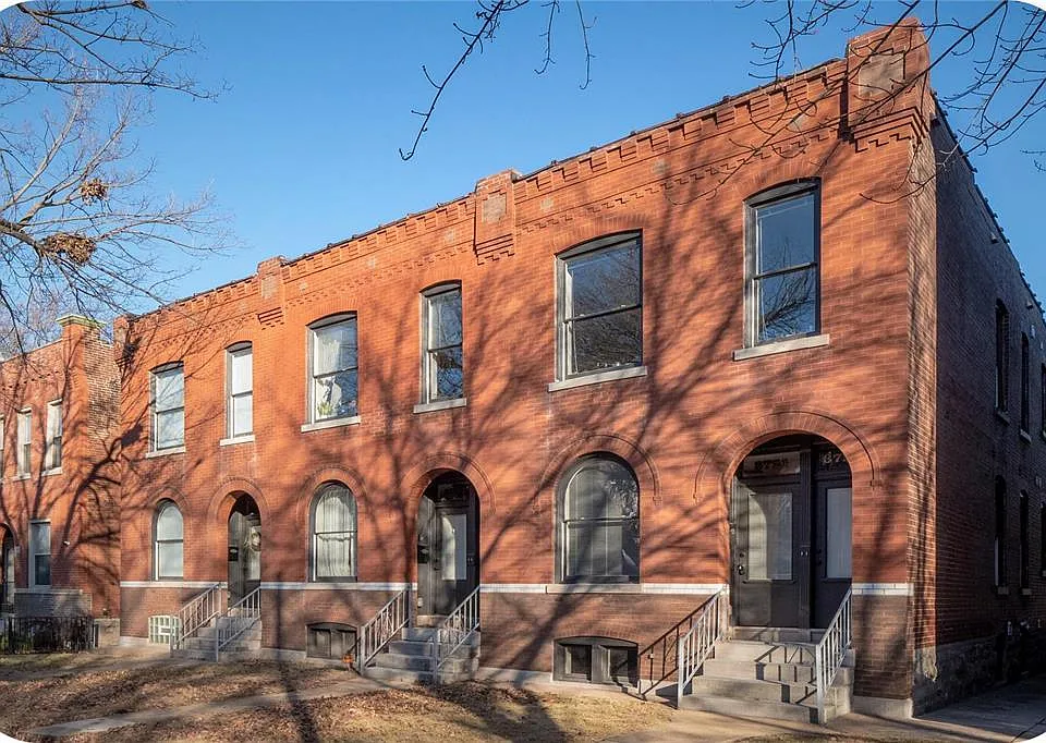 3725 McDonald Ave #1F