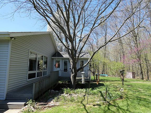 5th image of 1545 Scott Creek Dr NE