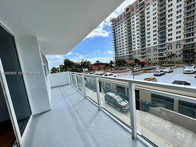 2030 S Ocean Dr #211 — Photo 5