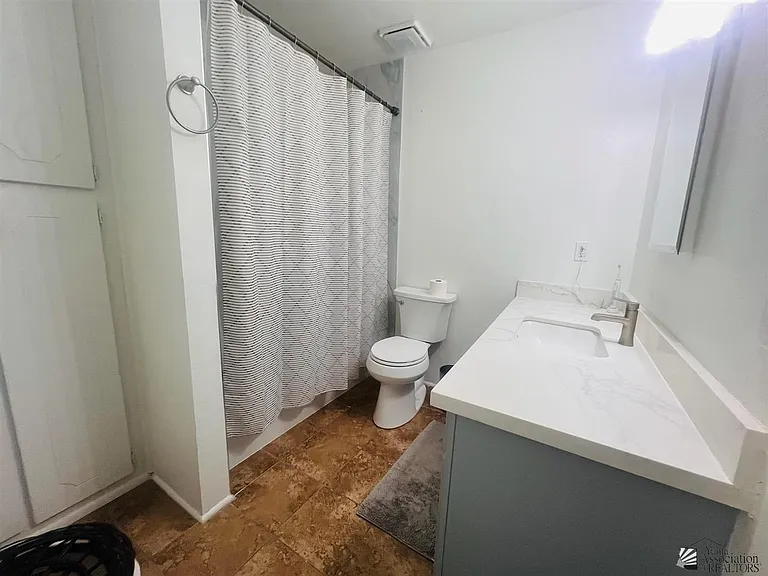 2231 S Elks Ln — Photo 10
