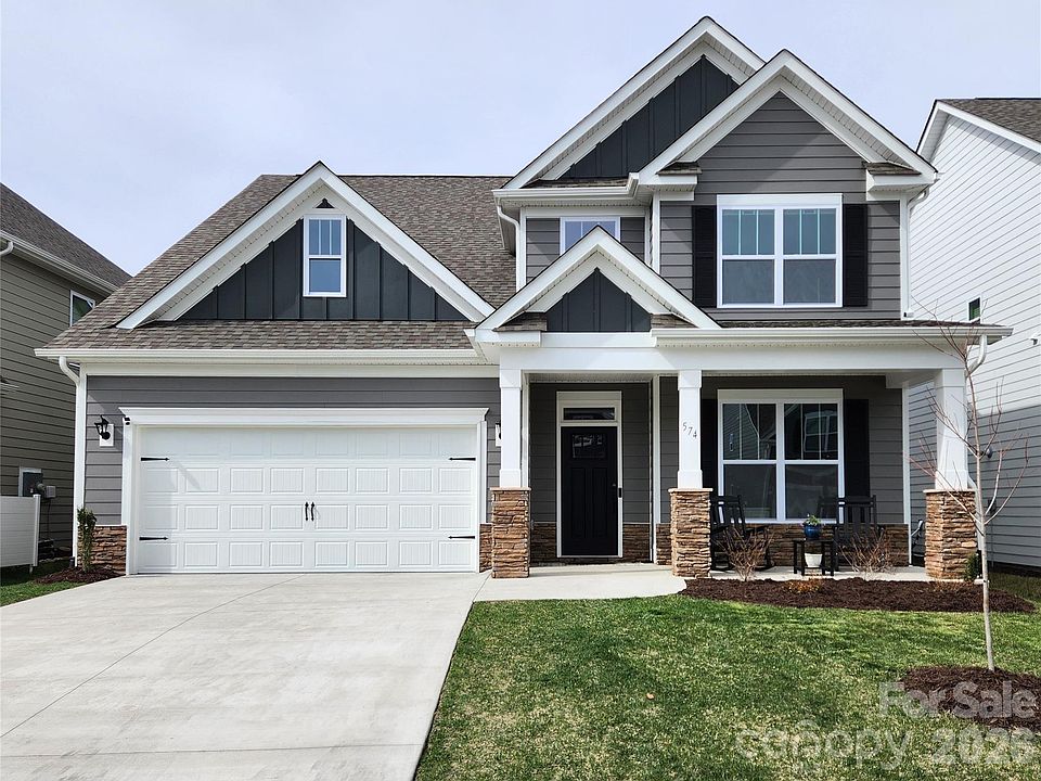 1st image of 574 Fox Cove Rd