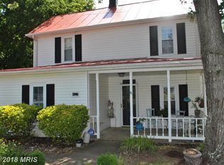 407 N Franklin St, Remington, VA 22734