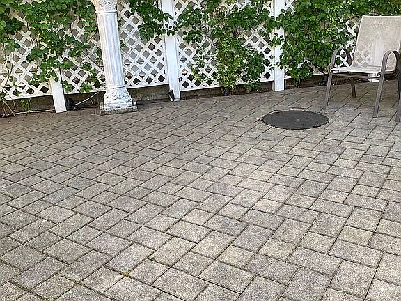 5th image of 149 Shiel Ave