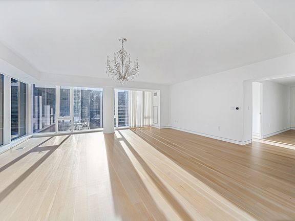 5th image of 135 W 52nd St APT 24C