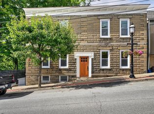 79 Main St #1W, Ossining, NY 10562