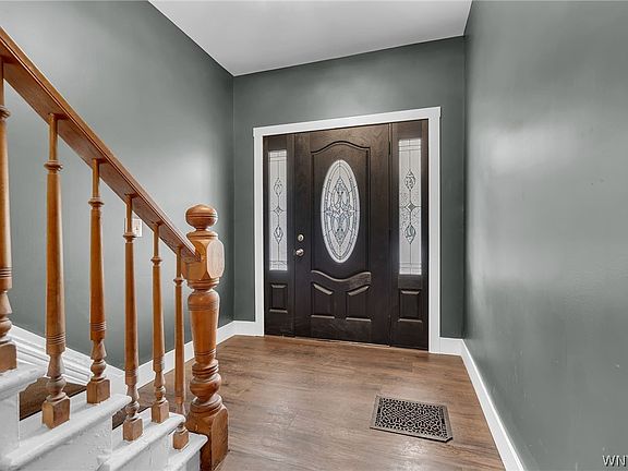 3rd image of 160 Cottage St