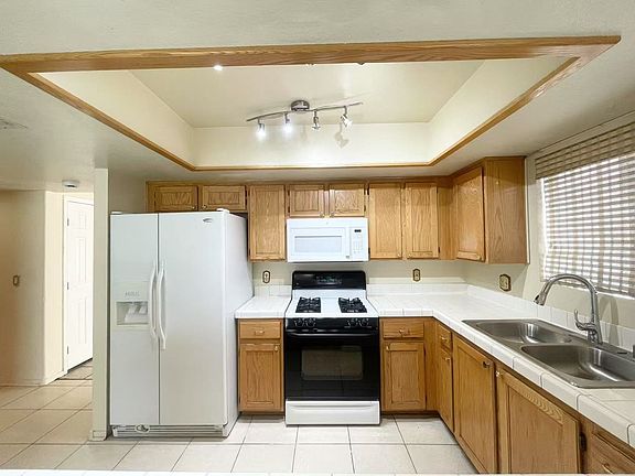 5th image of 1241 Pacific Terrace Dr