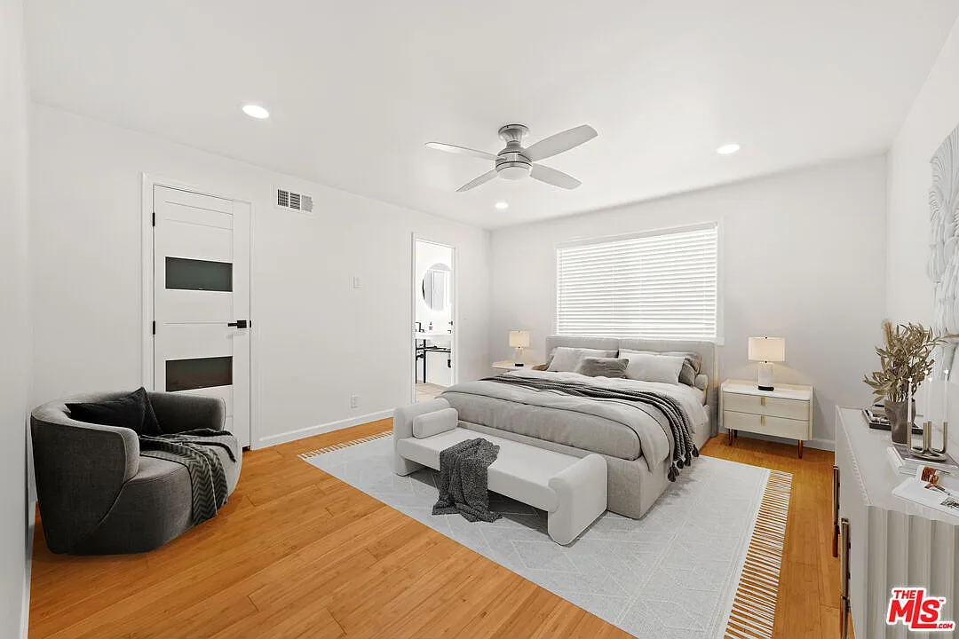 2 bed, 2.0 bath, 1650 sqft, $8,500 — Photo 4