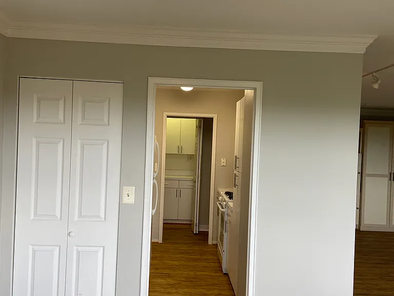 1600 Hagys Ford Rd #9N — Photo 30