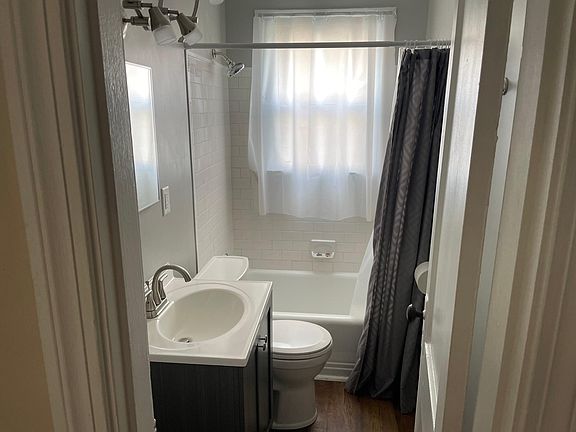 5th image of 1807 Neville Dr #1