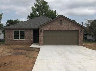 1137 E McKinley Ave, Sapulpa, OK 74066