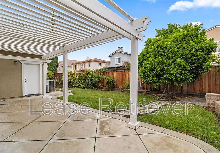 223 W Prosperidad Way — Photo 34