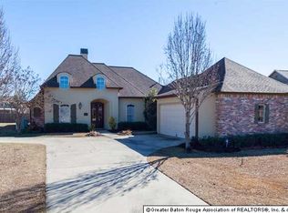 3932 Moss Trail Dr, Zachary, LA 70791