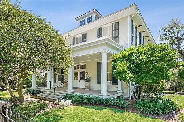 1st image of 2236 Prytania St