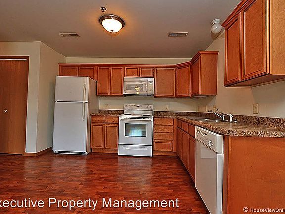 5th image of 906 N Frederick St APT D