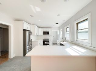214 Derby St #212, West Newton, MA 02465