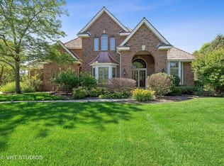 14615 S Somerset Cir, Libertyville, IL