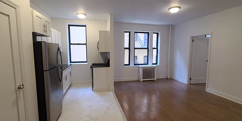 Rented by Douglas Elliman | media 7