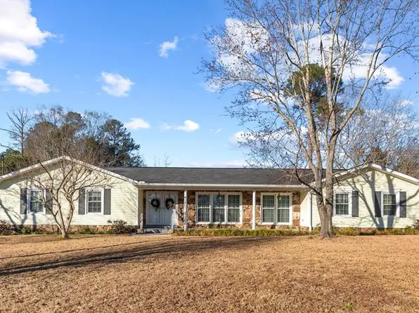 905 Eldorado Dr, Dothan, AL 36303