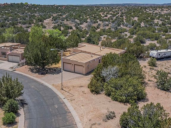 5th image of 6516 Horseshoe Dr