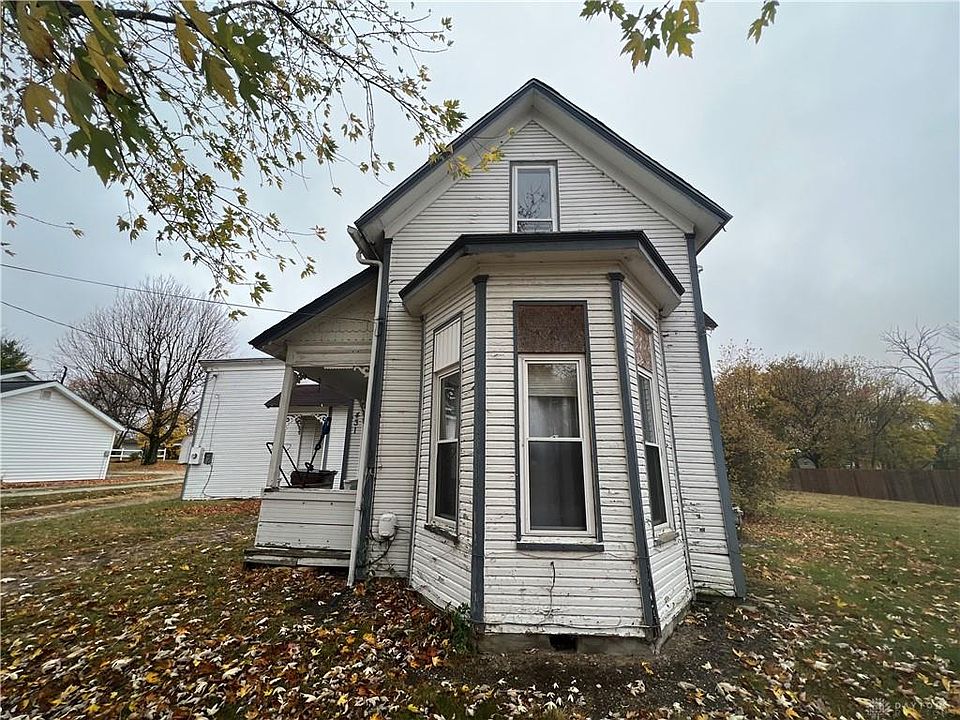 1st image of 431 N Main St