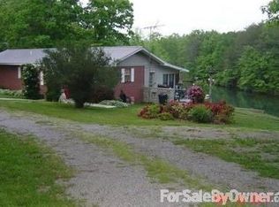 115 Lake Shore Dr, Pikeville, TN 37367