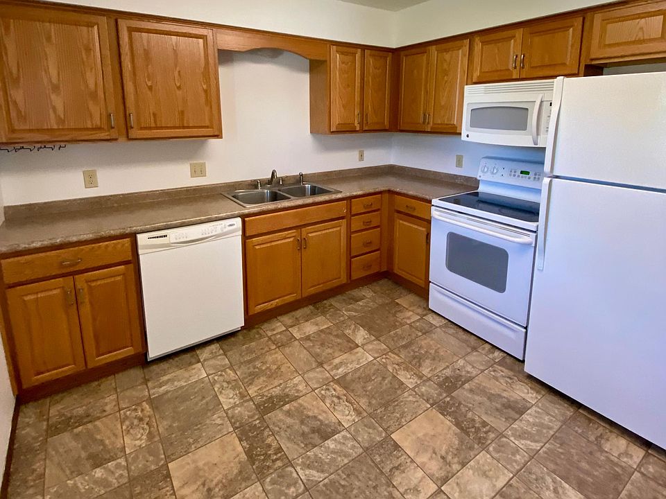 2nd image of 2908 25th St #3