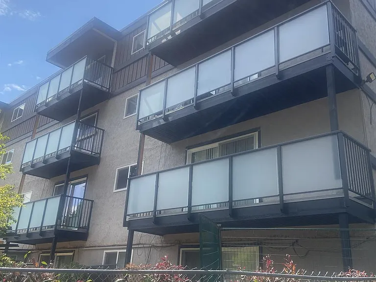 1500 Boundary Cres #403 — Photo 3