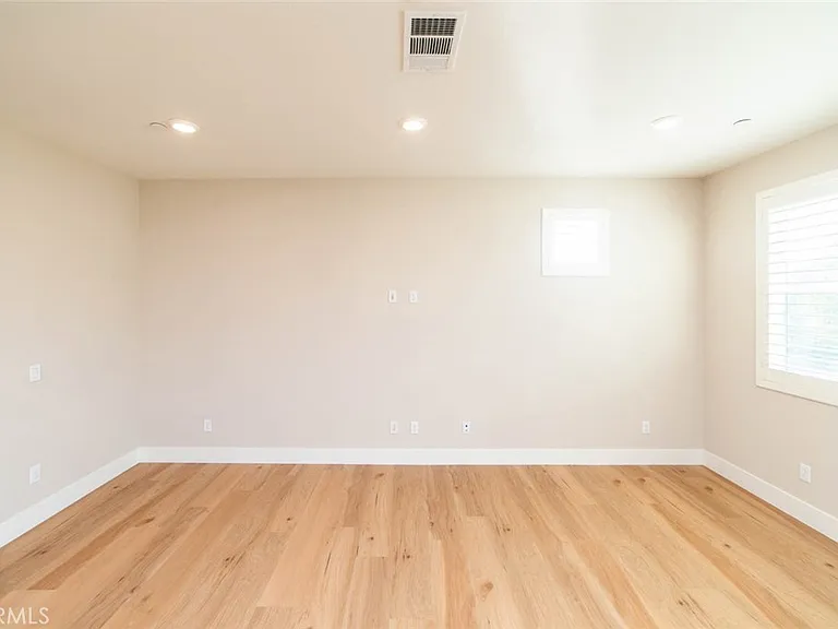53 Sagan Way — Photo 36