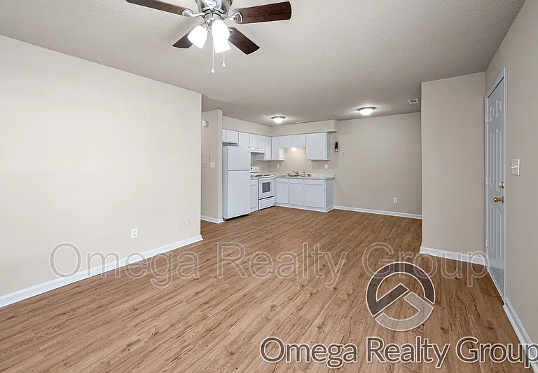 The Cove Apartments — Photo 19