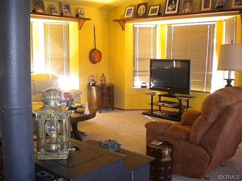 3rd image of 7191 Fairview Ln
