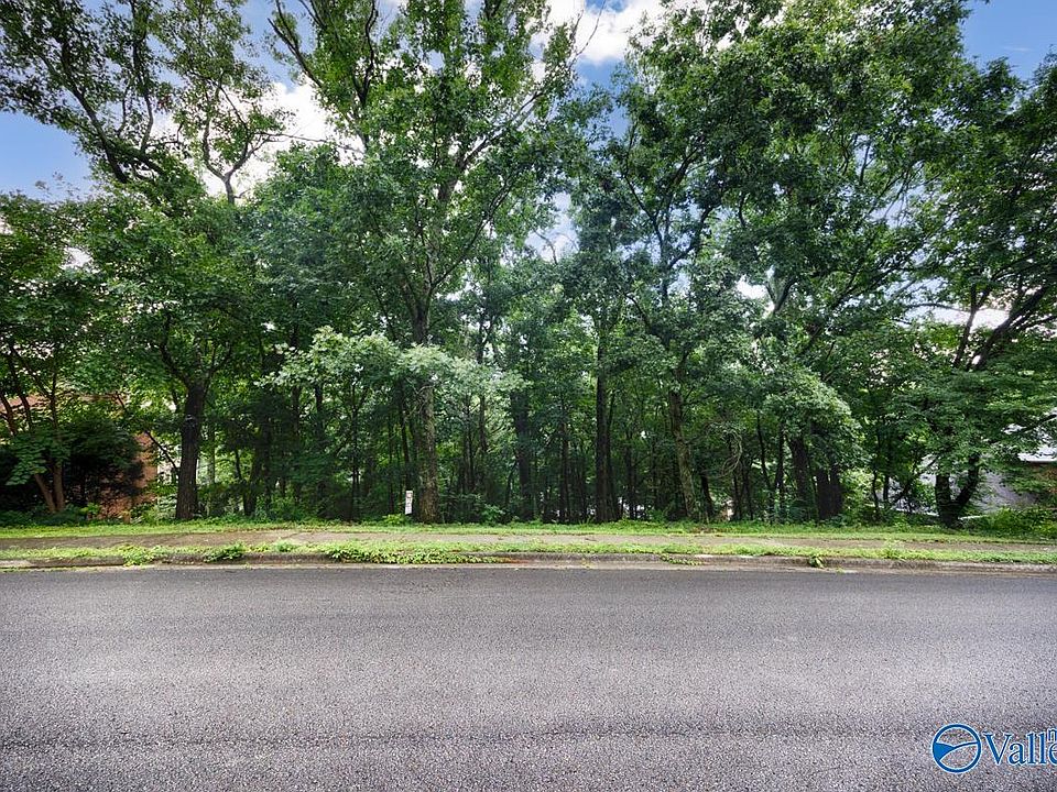 1st image of 137 Kensington Dr