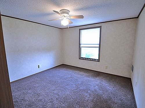 5th image of 415 18th St SE