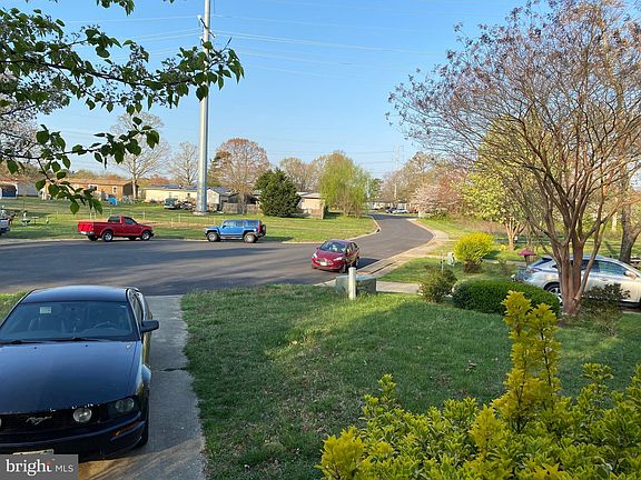 3rd image of 22481 Cornwall Dr