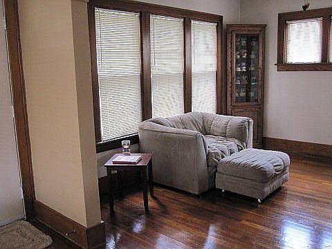 5th image of 937 Lake Michigan Dr NW