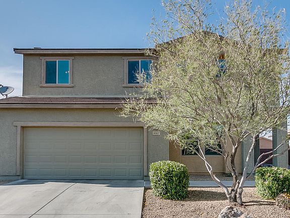 2nd image of 1067 E Empire Canyon Ln