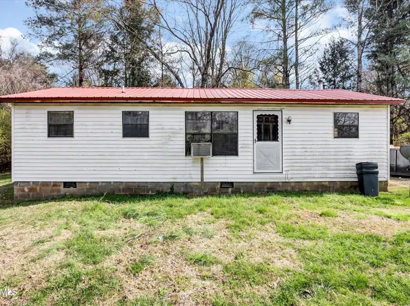 3448 Pearly Smith Rd, Louisville, TN 37777